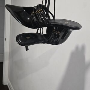 Zara Black Strappy Heeled Sandals